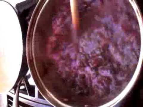 Shamima is Cooking - Fresh Bluberry ice cream topping . Cooking time less than 30 minutes . No Sugar