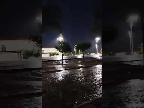 muita chuva, relâmpago e trovão Ibimirim Pernambuco.