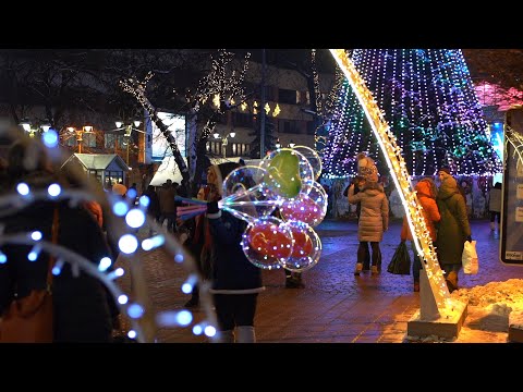 Мешканці вітають Івано-Франківськ з Новим роком. ВІДЕО