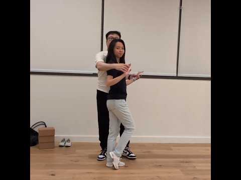 Video preview for intermediate Bachata - ConRi Style