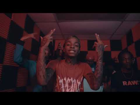 Esnjig “Rolling Stone” (Music Video)