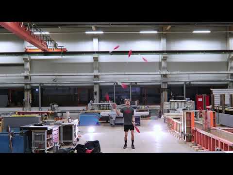 6 clubs in outside throws / World Record