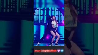 Download lagu Lisa Pretty Moments Reaction To V & Jimin 🥵🥵 #shorts #bts #v #jimin #blackpink #lisa #jennie #jk mp3