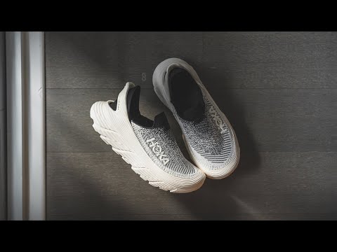 HOKA Restore Tc