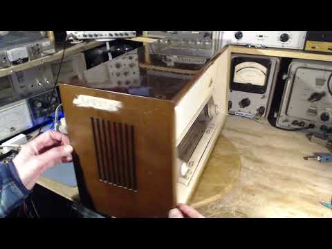 Nordmende Turandot Tube Radio Video #1 - Checkout and Power Up