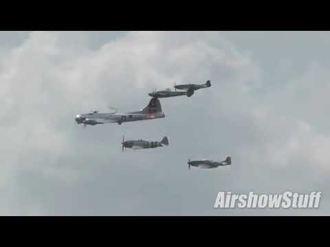 B-17, P-38, P-47, and 2x P-51 Formation - Thunder Over Michigan 2014