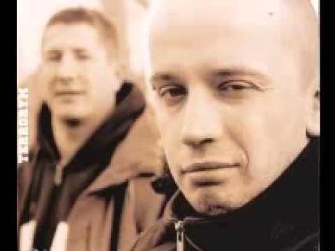 download lagu mp3 mp4 Peja Kolejny Dzien, download lagu Peja Kolejny Dzien gratis, unduh video klip Peja Kolejny Dzien