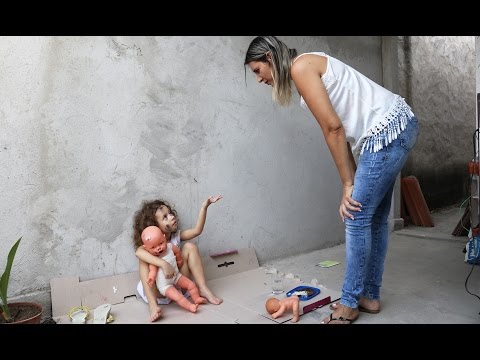 A Menina Abandonada e a irmã Catarina 01