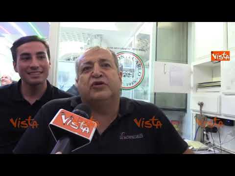 La prima pizza di Conte da premier: "Bianca fiori di zucca e alici"