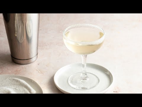 Easy Lemon Drop Martini Recipe