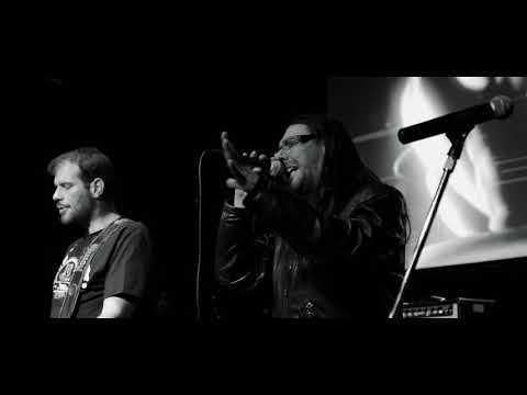 NORMA the band - ΠΑΡΕ ΜΕ (Ο ΜΠΑΤΣΟΣ) feat. Στάθης Χούλιαρης (10 Years Live Official Video)