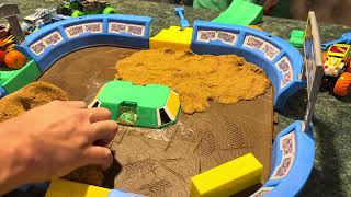 Monster Jam - Monster Jam Arena truck fun