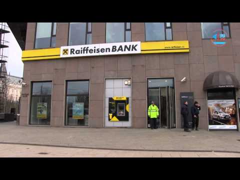 Si-a dat foc in sediul Raiffeisen Iaşi, 20 mar 2015