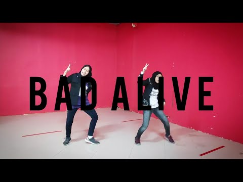 [DARKLIUZ] WayV 威神V 'Bad Alive (English Ver.)' Dance Cover