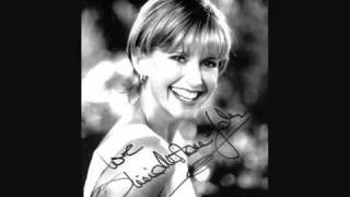 OLIVIA NEWTON JOHN Music Makes My DAY.mp4