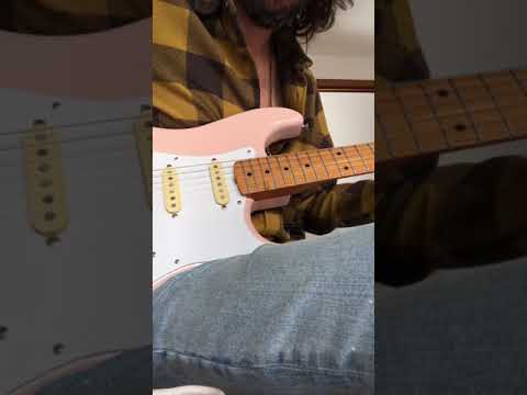 Fender Stratocaster 1957 shell pink with Diliberto pickups Fat 50