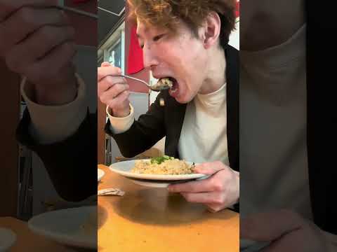 "Refugio de montaña Chikuho Ramen" en Kyushu. Fui al "Delicious Tonkotsu Ramen" muchas veces cuando vivía en Saitama. Me trasladaron a Kyushu y lo comí por primera vez en 10 años, ¡y fue increíble!