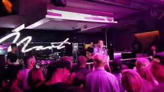 Ryan Leslie - &quot;Breathe&quot; (Live in Zurich) with Song Lyrics