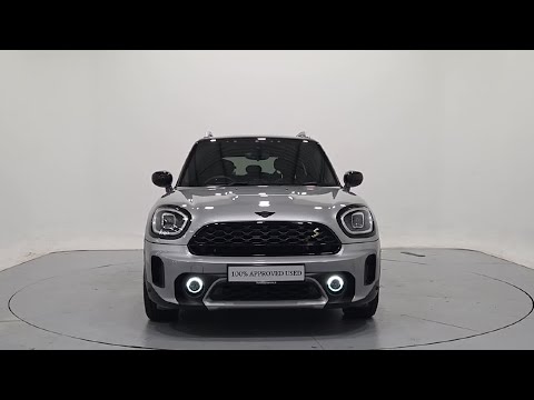 Mini Countryman Cooper S E Exclusive - Image 2
