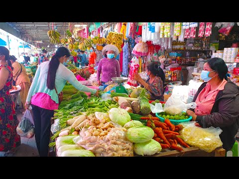Morning Market Food Scenes @ PC Market -  Daily Fresh Foods For Sales  In Phnom Penh Market