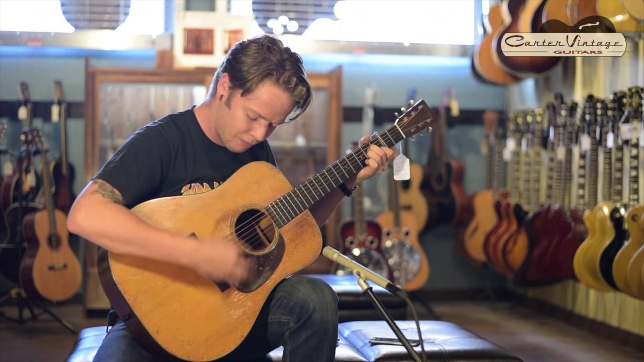 1935 Martin D-18 played by Billy Strings - YouTube