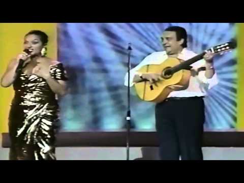 Lola Flores y Familia  - Pan y chocolate