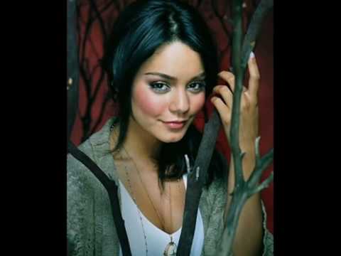 download lagu mp3 mp4 Vanessa Hudgens Bionda, download lagu Vanessa Hudgens Bionda gratis, unduh video klip Vanessa Hudgens Bionda