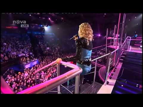 Dominika Stará - Alone