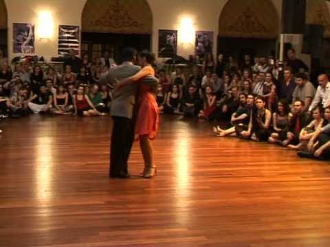  Roxana Suarez  and  Sebastian Achaval  are  dancing  to  the  tango  "  Todo  "