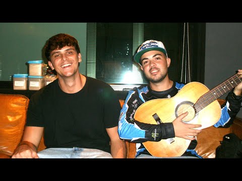 ‘THE NEW AGE’ with Raúl Clyde.