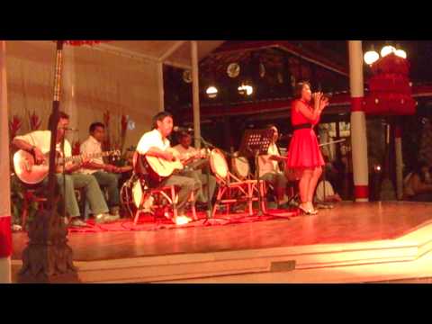 Besame Mucho Cover by Lily Bali & Buena Tierra Band
