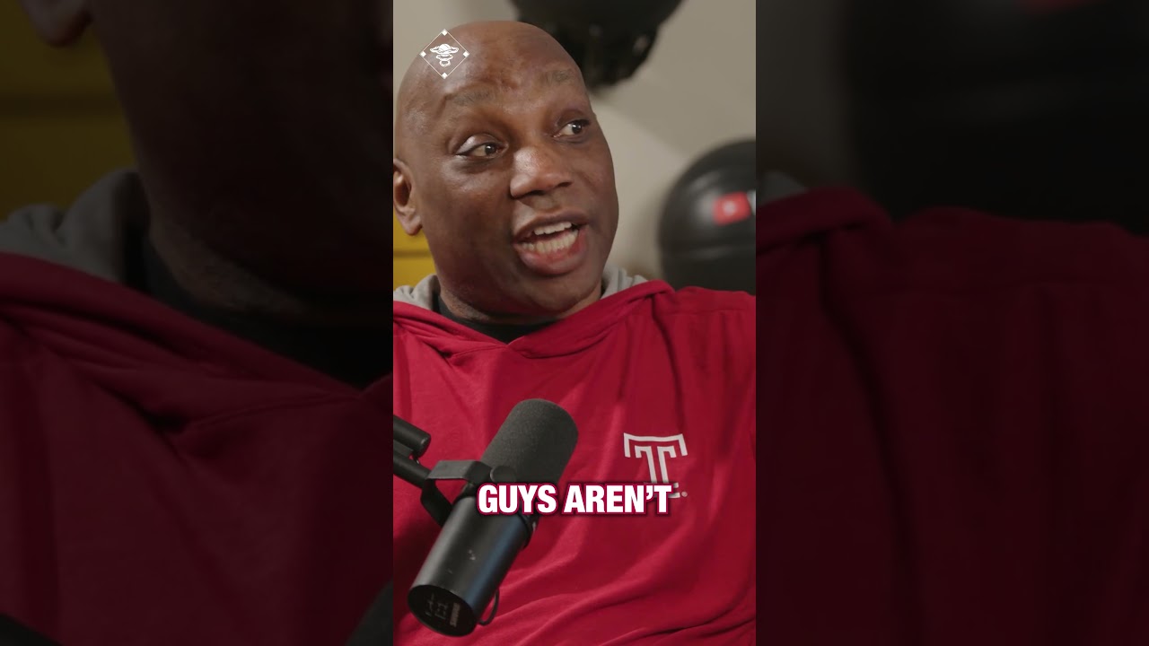 Reggie Jackson Wanted All the Smoke with the Writers