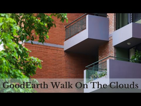 3D Tour Of Good Walk On The Clouds