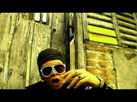 Que pena by Pucho man el estrategia!