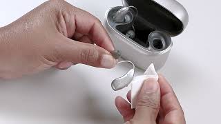  How to clean EasyGuard™ domes on a RIC hearing aid