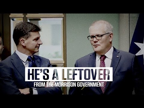 Government launches attack ad against incoming Liberal Leader
