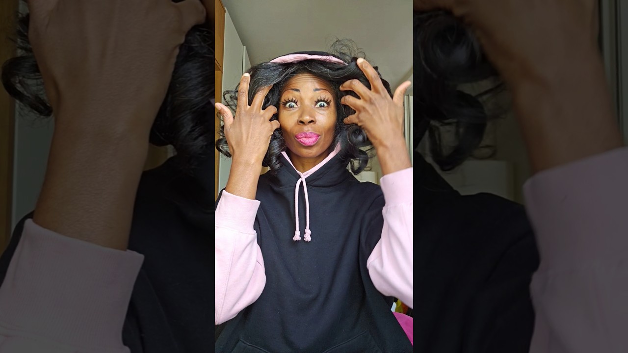 💫No it doest fit under there ❔️ #hair #fashion