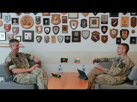 E33: Dragūnų Batalionas