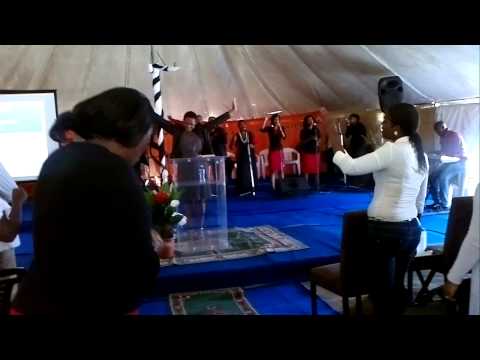 Lungile Zinto inxaniwe