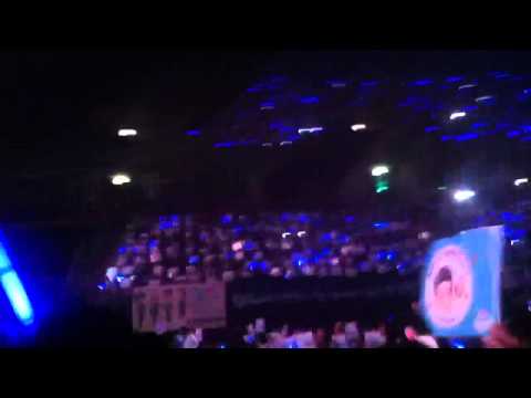 130504 Jonghyun saying "Thank you" @ Blue Moon in BKK