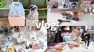 vlog｜金曜退勤後から始まる社会人オタクの週末｜1泊2日で秋田の銀魂展へ👹｜パッキング、グッズ開封＆購入品紹介、自炊、充実おうち時間🩵｜オタ活を楽しむご褒美時間🏡⟡꙳