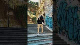 Quieres entrar Music Video