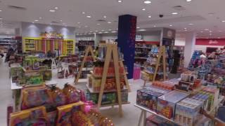 Explore Selfridges - A Famous Shopping Store of London