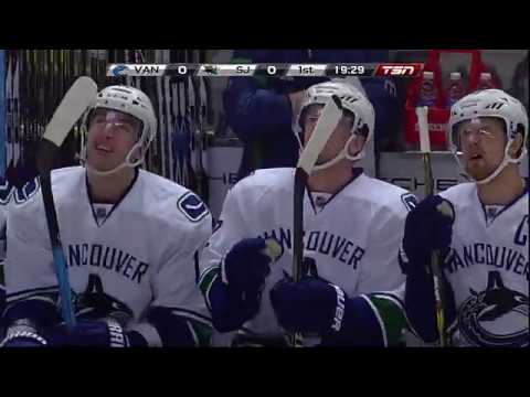 NHL  28.12.2011  Vancouver Canucks - San Jose Sharks