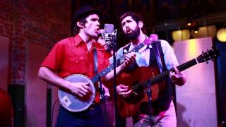 The Steel Wheels - "Walk Away" [Tom Waits]