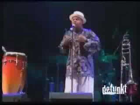 DEFUNKT- MAKE THEM DANCE --live Belgium 07