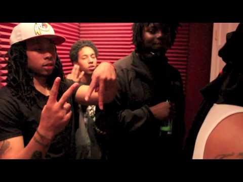 Dick Feat. Young Relly & Yung Ru-Hood Anthem (In Studio)