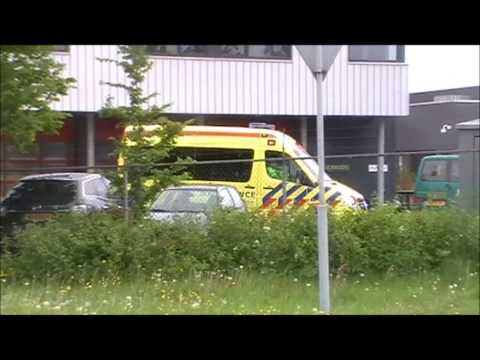 Ambulance 10-190 met spoed naar melding in H'waard