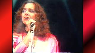 04 Solo le pido a Dios  Ana Belén y Víctor Manuel en vivo 1983