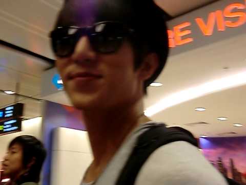 110910 Damouth Arrival & Interview